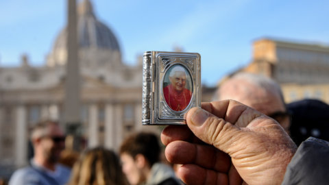 Pemakaman Benediktus XVI, Paus penjaga etika keras kepala