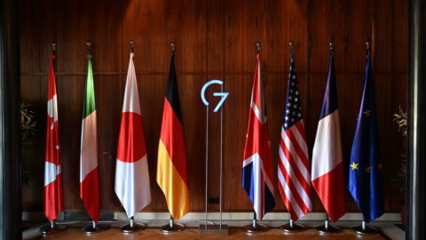 G7 in Munich, calls for Russia's withdrawal and full support for Ukraine which warns: "Peace yes but not at all costs"