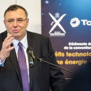 TotalEnergies închide 2022 cu un record, profit la 20,5 miliarde (+28%): cel mai bun din istoria sa