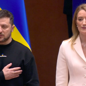 Zelensky kepada Parlemen UE: "Ini adalah rumah kebebasan, ini rumah kami, ". Tepuk tangan untuk presiden