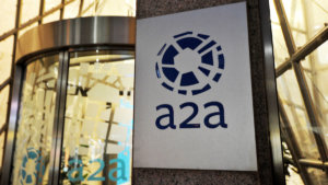Logo di A2A fuori la sede della società
