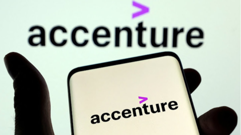 Accenture rebaja su previsión de 2023 y anuncia el despido de 19 empleados