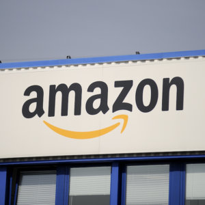 Rivoluzione e-commerce: nel supermarket di Amazon basta uno smartphone per fare la spesa senza soldi e senza code
