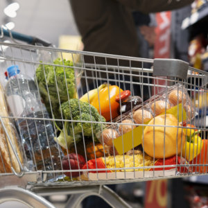 Carta Dedicata a te, dal primo settembre torna il bonus di 500 euro per la spesa: ecco come funziona