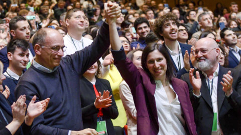 Asamblea de Pd, Schlein proclamó secretario: "Será una nueva primavera para nosotros". presidente bonaccini