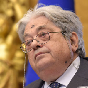 Russia-Ucraina: “La guerra continuerà ancora ma l’uranio impoverito non è una bomba atomica”  Parla Silvestri (Iai)