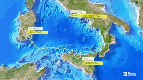 Terna: 900 juta euro berasal dari EIB untuk Tautan Tyrrhenian yang akan menghubungkan semenanjung Italia ke Sisilia dan Sardinia