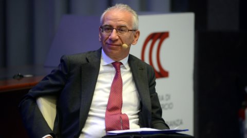 Banca AideXa утверждает Роберто Никастро в качестве председателя и Федерико Сфорца в качестве генерального директора. Увеличение капитала за приход новых партнеров