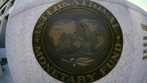PENUTUPAN BURSA 11 APRIL: Dana Moneter Internasional tidak memperlambat pasar dan Milan naik tajam