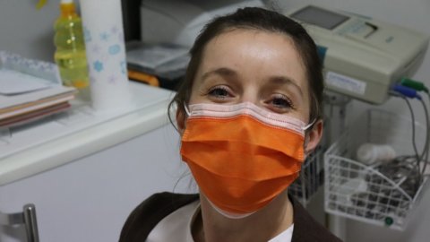 Covid: obligación de usar mascarillas en el hospital y en la RSA. Las nuevas reglas entran en vigor el XNUMX de mayo.