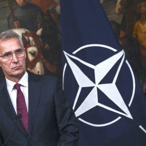 Totonomine Nato, dopo il No di Draghi la successione a Stoltenberg resta un rebus: ecco chi c’è in corsa