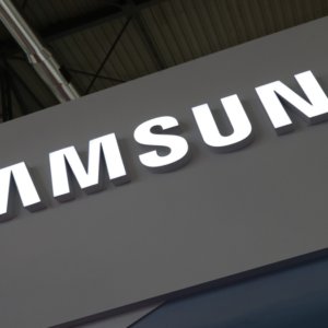 Samsung: lucro cai, -96%. Preços em queda e cortes na produção de chips