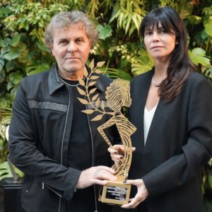 Otb Foundation, Renzo Rosso and Arianna Alessi receive the "Fashion wears peace" award