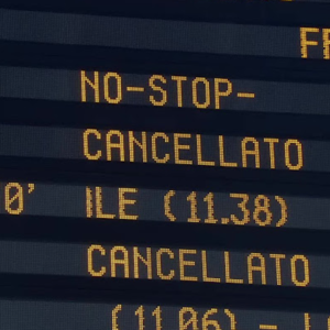 Trenitalia: agosto nero per chi viaggia in treno, stop e modifiche alla circolazione. Ecco le linee ferroviarie interessate