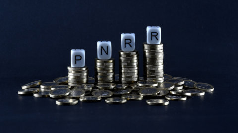 Pnrr: EU کمیشن نے اٹلی کو 16,5 بلین کی چوتھی قسط ادا کی۔ پانچویں کا انتظار ہے۔