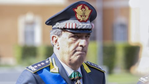 Guardia di Finanza 和人工智能：新技术有助于追踪非法活动