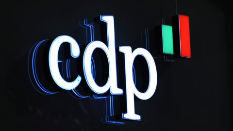 CDP: قرض مرتبط بالحوكمة البيئية والاجتماعية والحوكمة لشركة Snam بقيمة 200 مليون دولار لتجديد خط أنابيب الغاز رافينا-كييتي