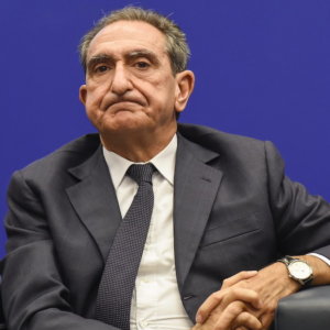 Rai, l’amministratore delegato Carlo Fuortes si è dimesso: “Non ci sono più le condizioni per continuare”