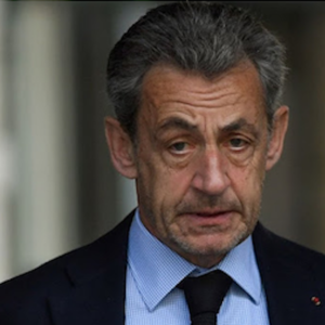 Sarkozy condannato a tre anni per corruzione ma non andrà in prigione: ecco perché