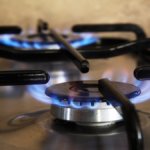 Bolletta gas: a settembre aumento del 4,8%. Una famiglia spenderà 1.459 euro in dodici mesi