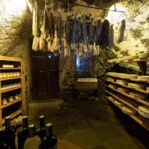 Sorèl: der Atem des Berges Crotti im Valchiavenna, der die Wurstwaren der alten Tradition einzigartig macht