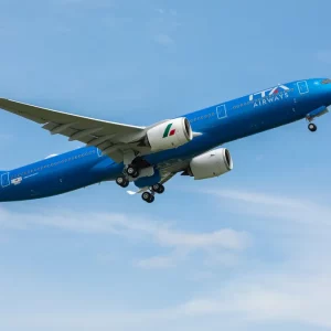 Tap Air: governo portoghese mette in vendita il 51%. Tre gli interessati. Problemi per Ita Airways?