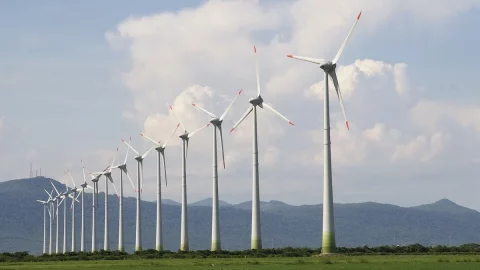 サルデーニャ、風力発電停止「景観を守りたい」。企業側の抗議