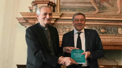 Beni culturali ecclesiastici, dalle Fondazioni bancarie 750 milioni di euro per i restauri in 10 anni