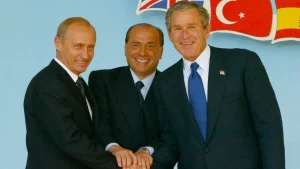 Berlusconi con Putin e Bush a Pratica di Mare
