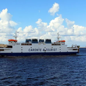 Ferries vers la Sicile : navires Caronte & Tourist saisis, gêne dans les liaisons vers les Iles Eoliennes