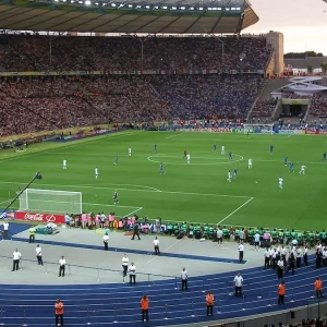 Fußball und Börse: Von Spielfeldern bis Börsengängen, aber warum sind Fußballvereine gelistet?