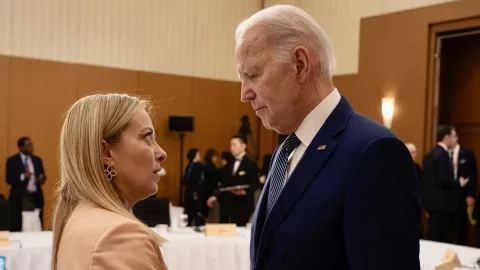 G7 senza leadership: Meloni chiede aiuto a Biden ma la Francia rema contro. Incognite su Ucraina e Gaza