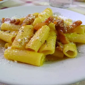 Gastronomische Schrecken: Nach der Ananaspizza kommt das Hähnchen-Carbonara. Wann Spaghetti mit Marmelade?