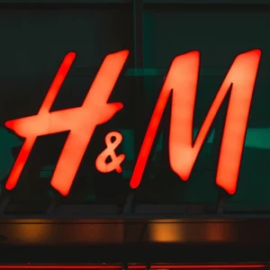 H&M sbarca in Brasile: apertura di negozi e e-commerce entro il 2025