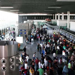 Bandara Catania, Terminal A dibuka kembali tetapi masih menimbulkan ketidaknyamanan bagi penumpang antara penerbangan yang dibatalkan dan dialihkan