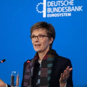 Bce nomina la tedesca Claudia Buch alla guida della Vigilanza, succederà a Enria