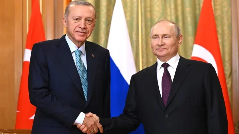 Moscova nu cedează la grâu. Putin către Erdogan: „Moscova deschisă negocierilor privind grâul dacă sancțiunile vor fi ridicate”