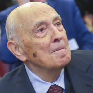 Giorgio Napolitano: presiden emeritus dalam kondisi kritis