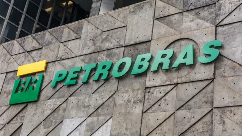 Lula y la nueva Petrobras: de la gallina de los huevos de oro para los socios a peón estratégico en las relaciones internacionales de Brasil