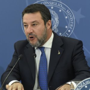 Sciopero generale, la tracotanza di Salvini regala a Landini la possibilità di rivalutare una lotta senza capo né coda