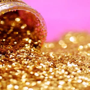 EU: stop glitter. The new law against microplastics will be launched from 15 October