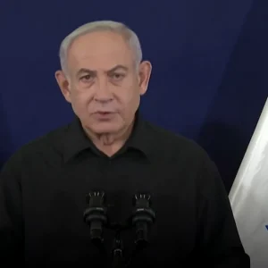 Netanyahu: “Non è possibile riavere tutti gli ostaggi”. Fonti Usa: “La guerra finirà a gennaio”