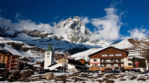 Cervinia cambia nome in Le Breuil. Protestano i residenti. Cosa succede ora?