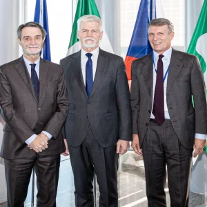 منتدى الأعمال الإيطالي التشيكي: لومباردي وجمهورية التشيك معًا في النمو