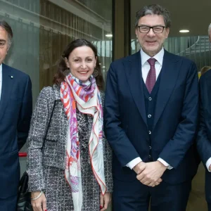 Poste Italiane: il ministro dell’Economia Giorgetti in visita alla sede centrale di Roma