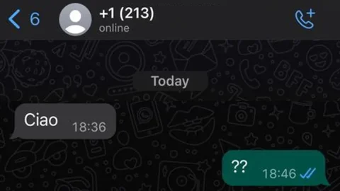 Penipuan Natal: ada apa di balik pesan WhatsApp dari orang asing dan panggilan tak terjawab