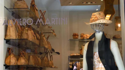 Moda: Alviero Martini arestat pentru exploatare prin munca
