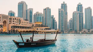 Dubai dal mare