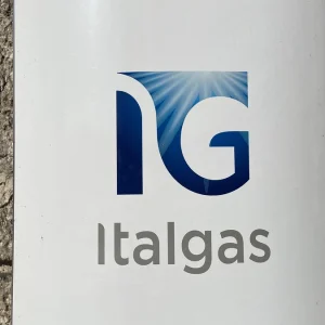 Italgas: 利益とEBITDAは増加しましたが、スーパーボーナスにより収益は減少しました。 2i Rete Gas独占後、グループは計画を延期