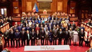Foto di gruppo del vertice Italia-Africa